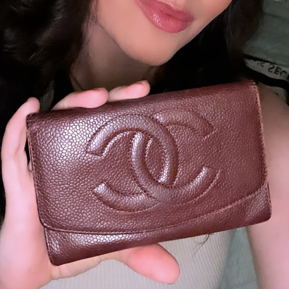 CHANEL caviar leather wallet - Picture 3 of 14
